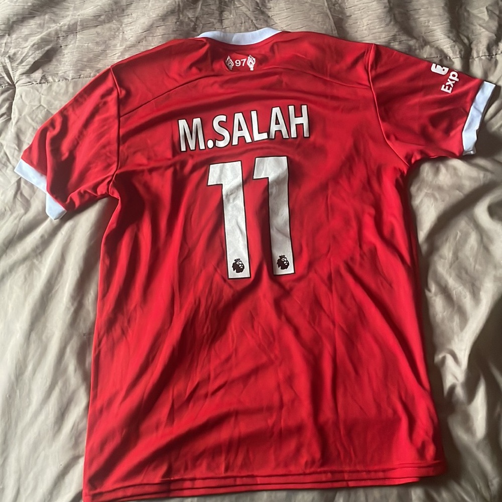 Nike Mohamed Salah Liverpool Football Shirt. - Picture 2 of 2